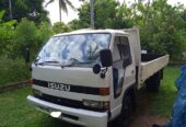 Isuzu Elf 1985
