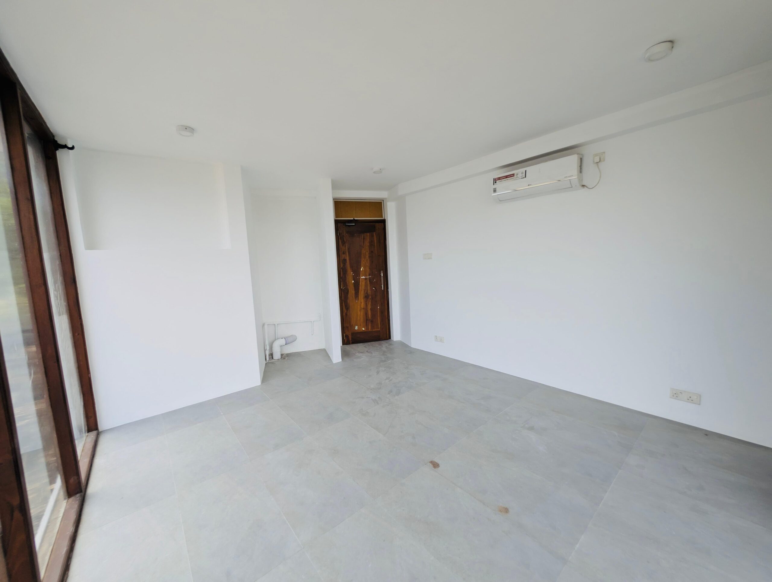 Architect-Designed Luxury House for Sale (Anandarama Road) Moratuwa