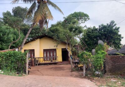 Land with House for Sale in Kadawatha Town
