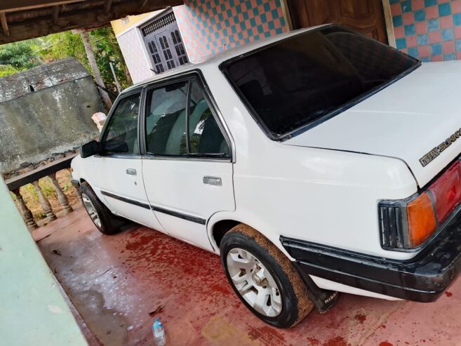 Nissan Sunny B11 1984