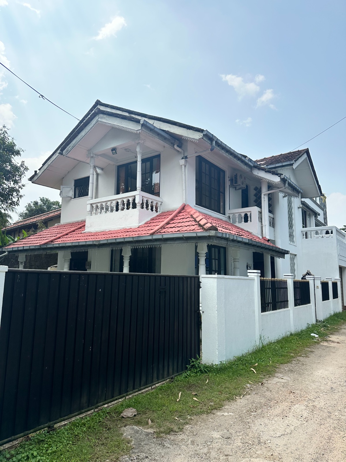 Semi Furnished House For Sale in Piliyandala