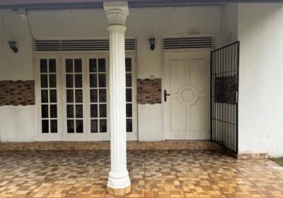 HOUSE FOR SALE IN PAMUNUGAMA, JA-ELA
