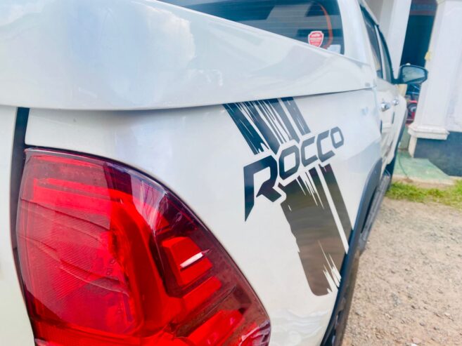 TOYOTA HILUX ROCCO