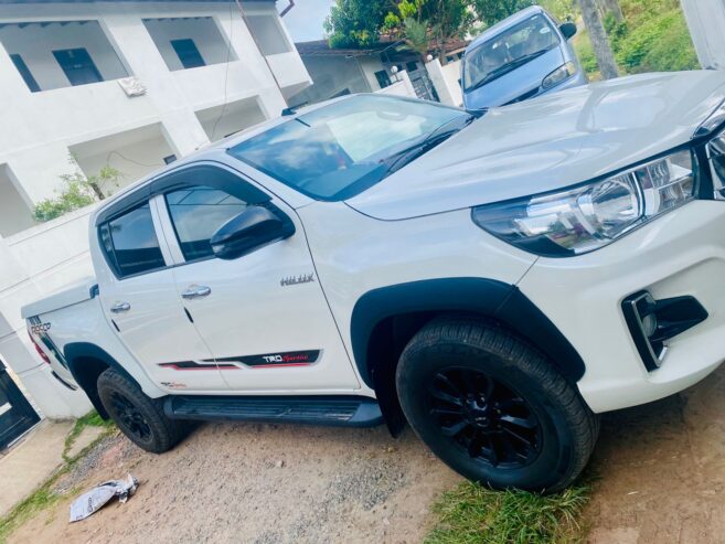 TOYOTA HILUX ROCCO