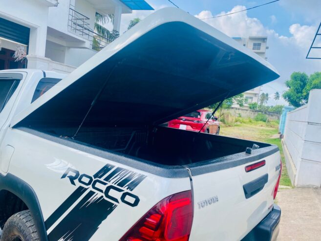 TOYOTA HILUX ROCCO