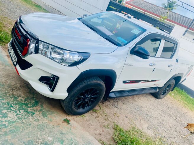 TOYOTA HILUX ROCCO