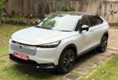 Honda Vezel Z PLAY 2025