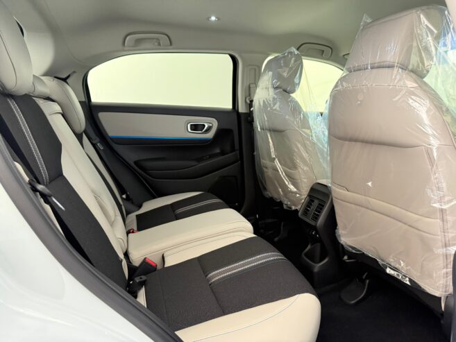 Honda Vezel Z PLAY 2025