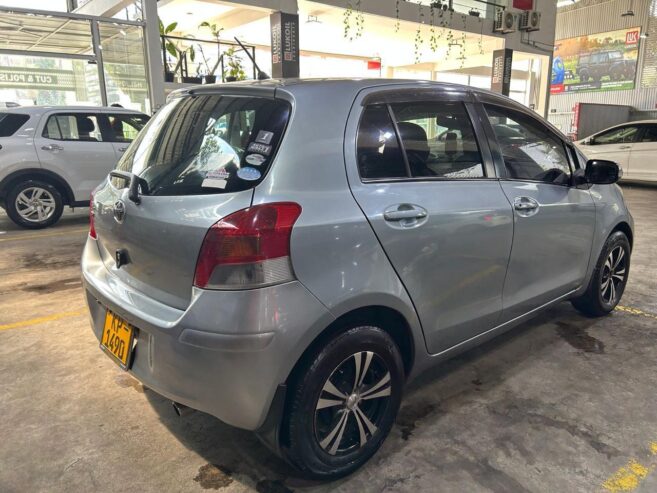 Toyota Vitz KSP90 2008