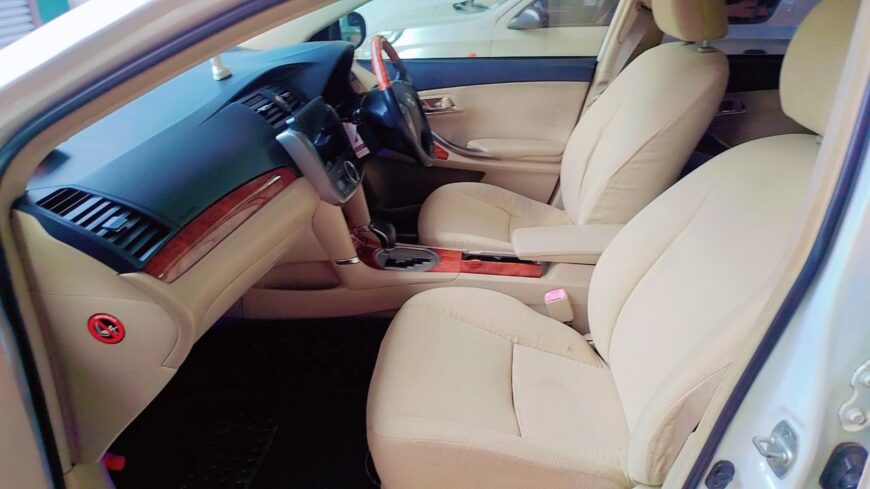 Toyota Premio G Superior 2013