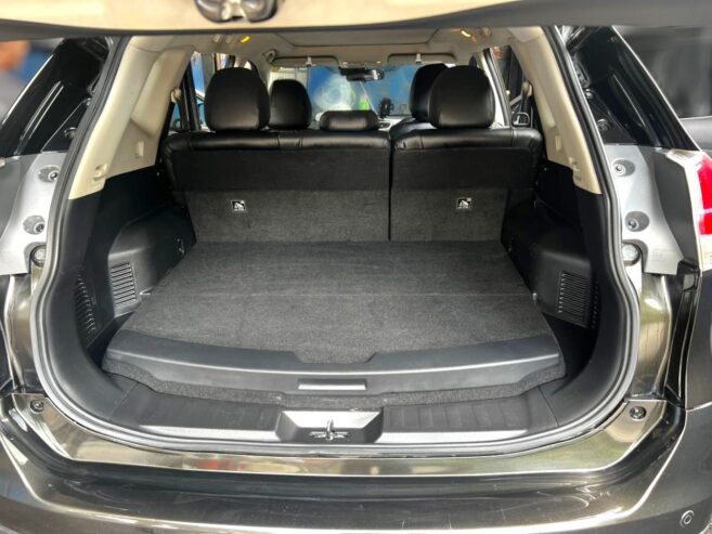Nissan X-Trail premium 2016