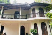 අඟනා දෙමහල් නිවසක් විකිණිමට