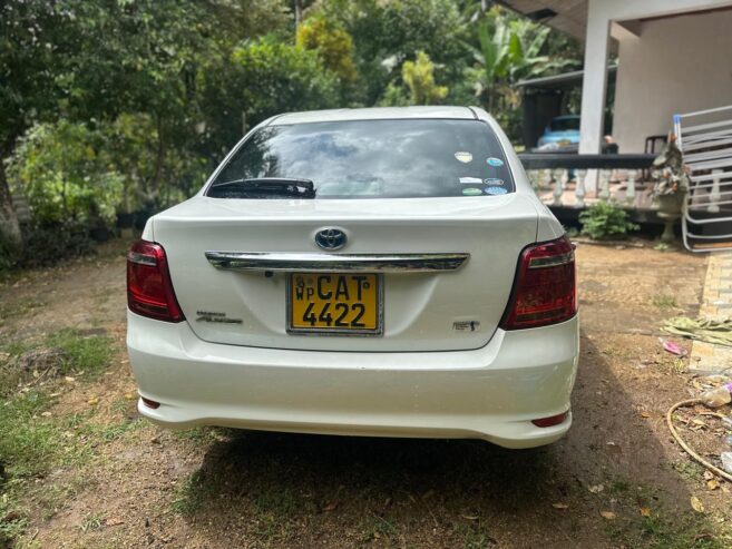 Toyota Axio 2016