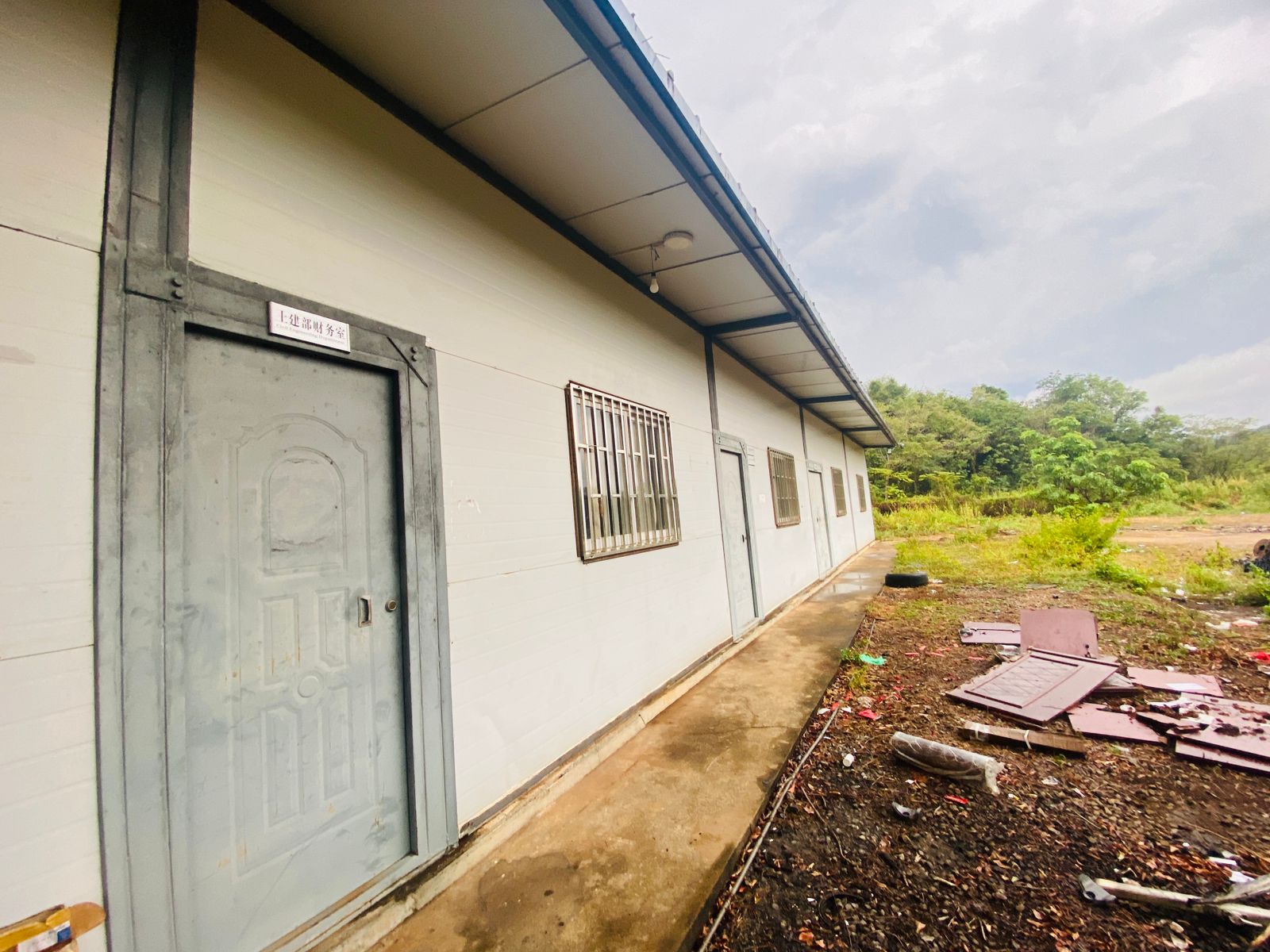 Building for Sale – Laggala