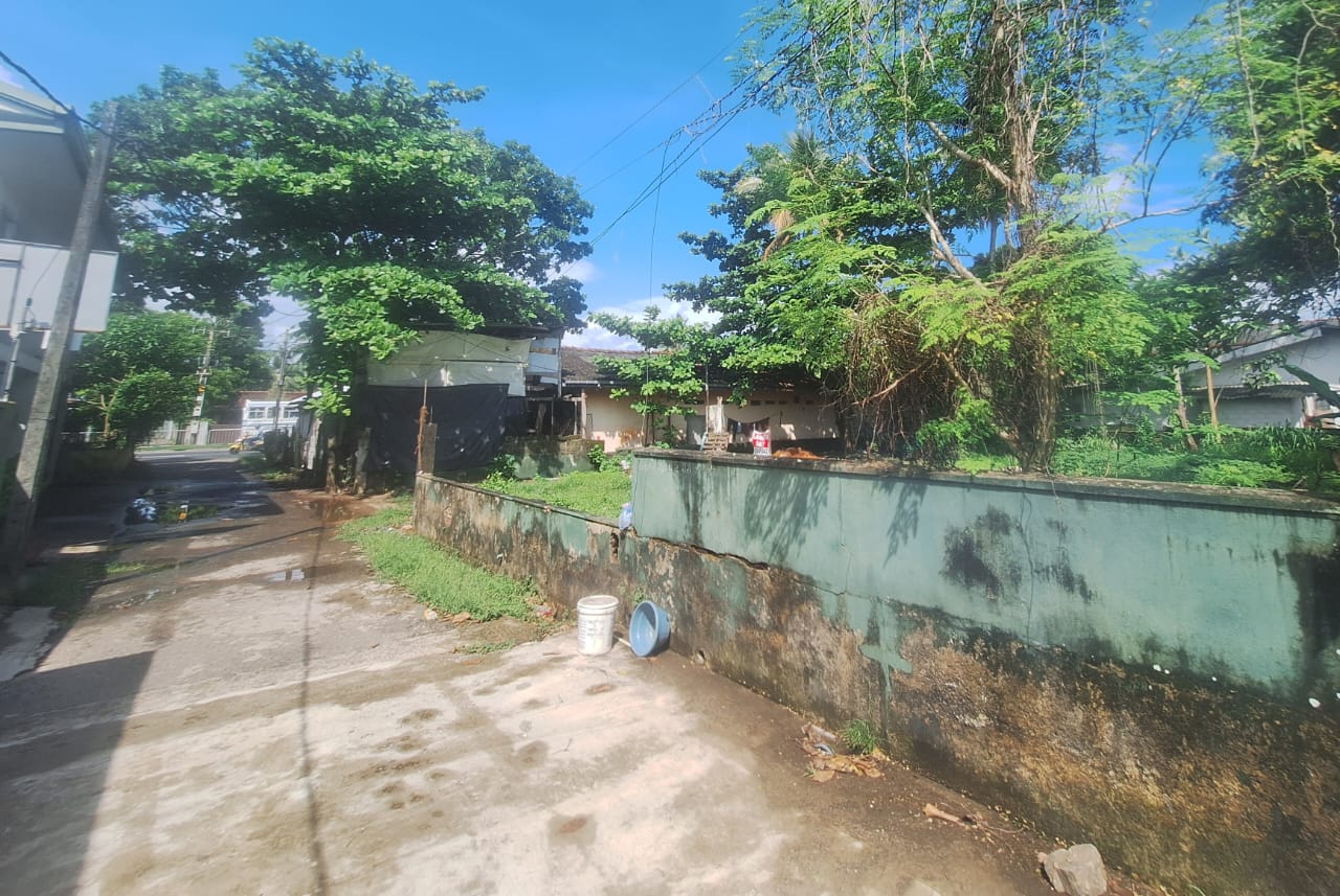 Land for Sale in Nalluruwa