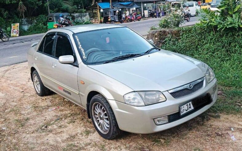Mazda Familia 323 2000