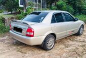 Mazda Familia 323 2000