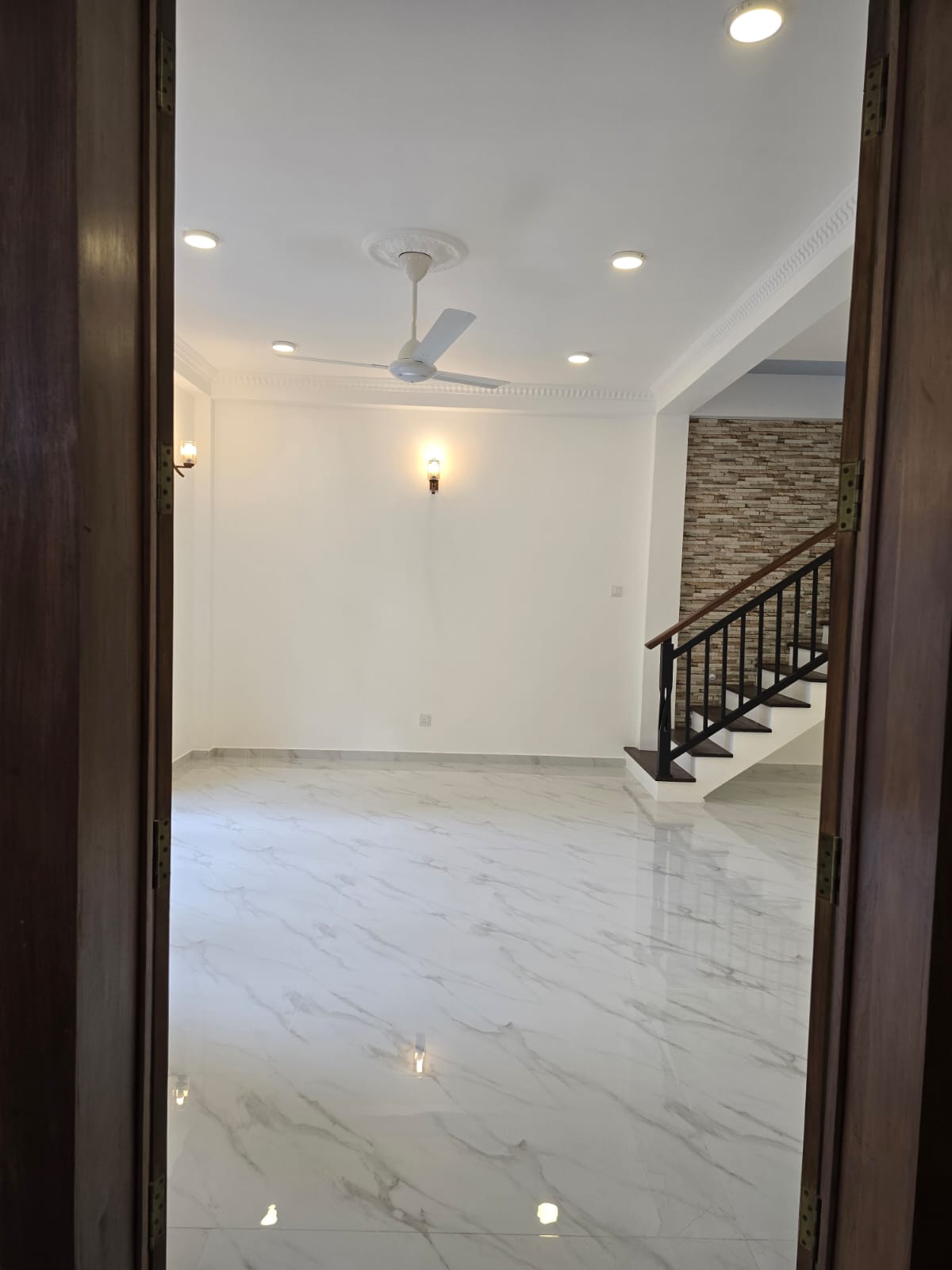 Brand New 5 Bedroom House For Sale Malabe