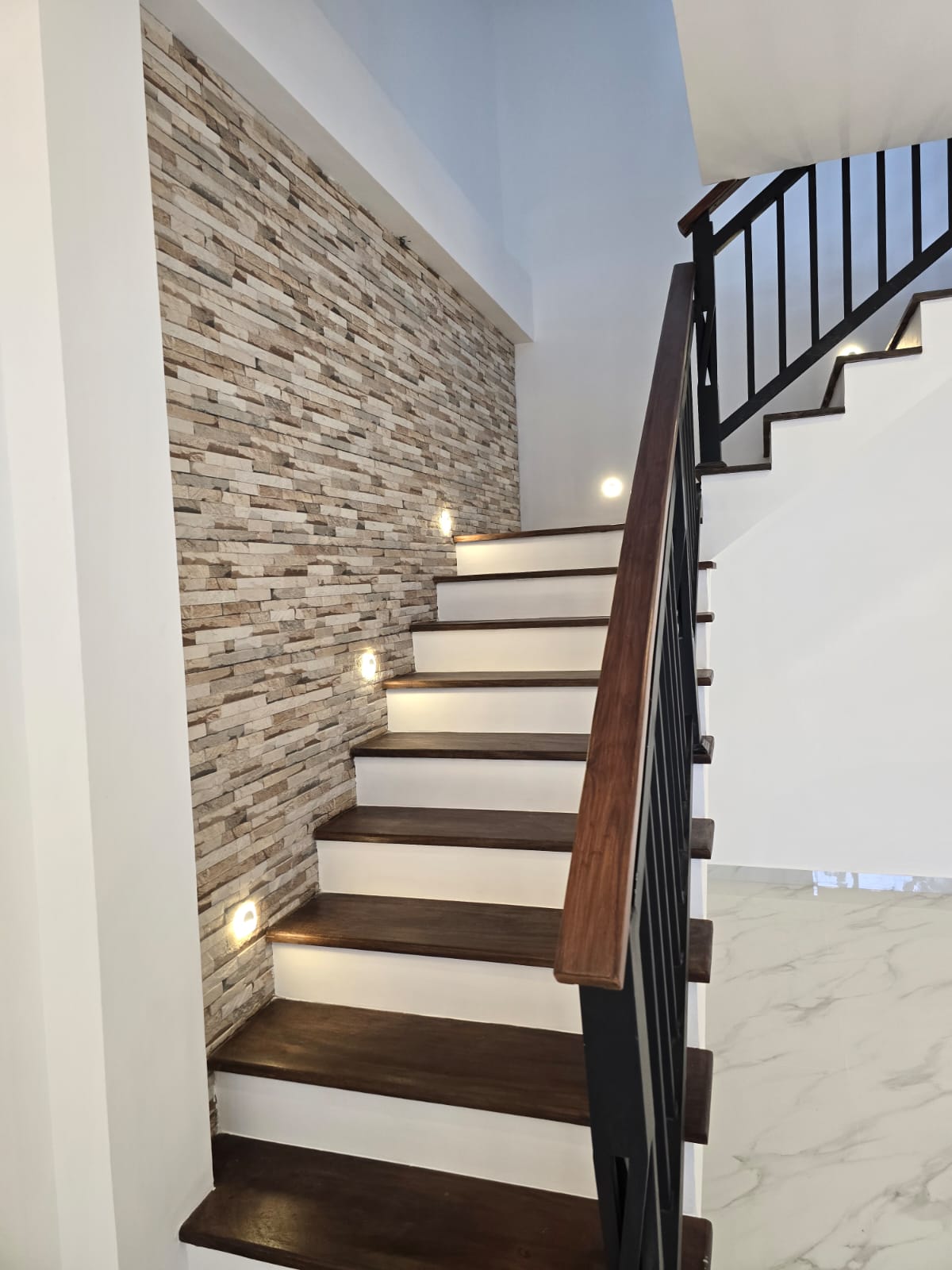 Brand New 5 Bedroom House For Sale Malabe