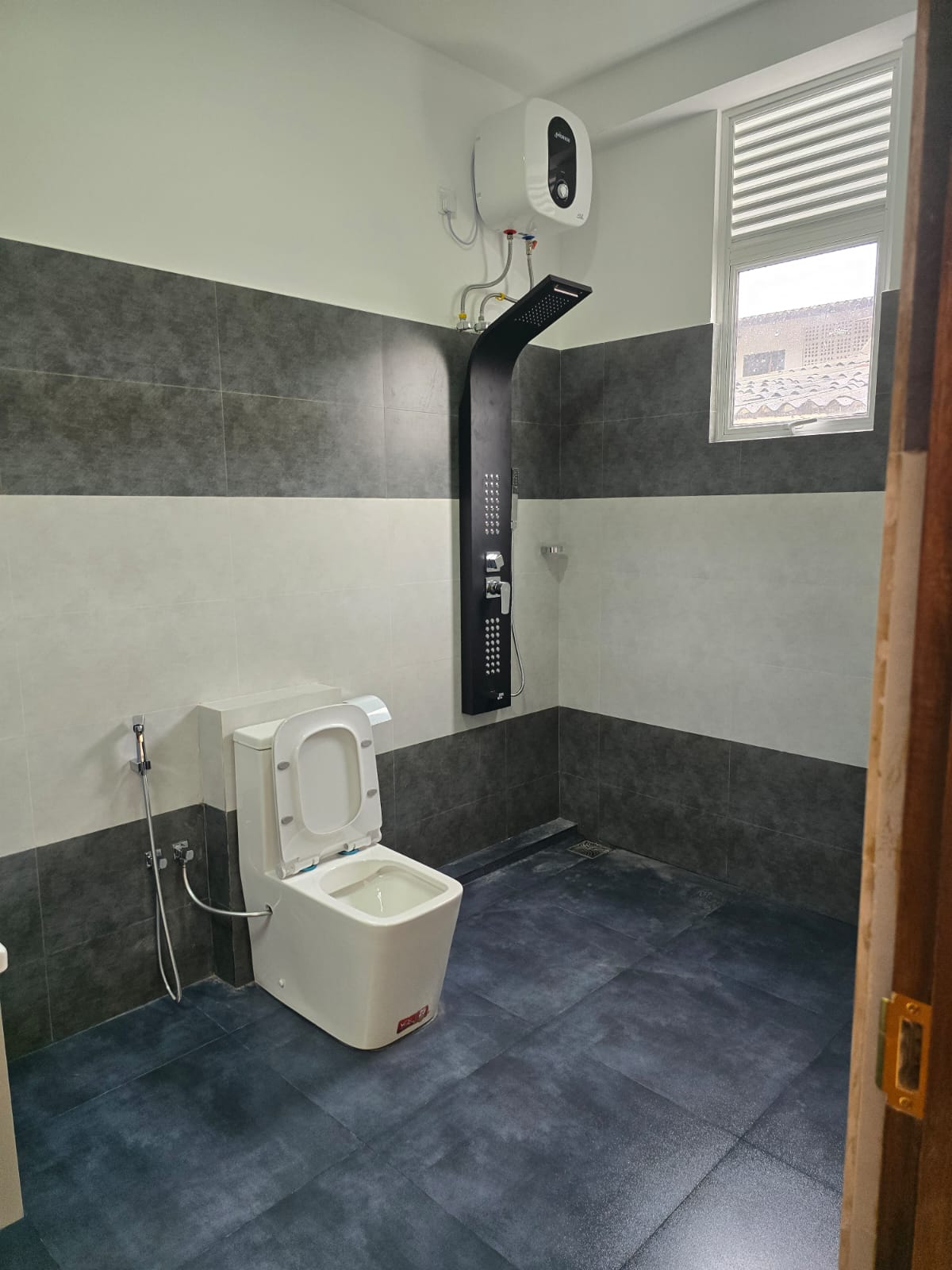 Brand New 5 Bedroom House For Sale Malabe