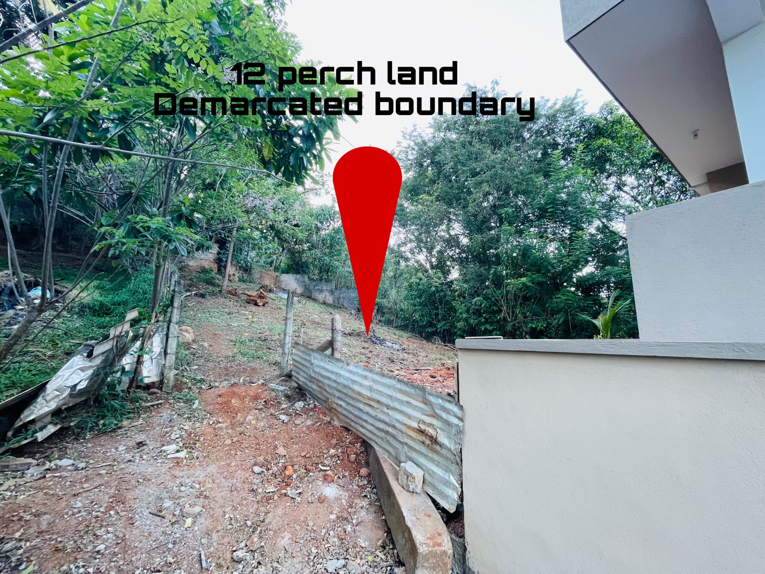 Land for Sale in Ampitiya