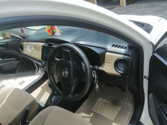 Toyota Axio X Grade 2015