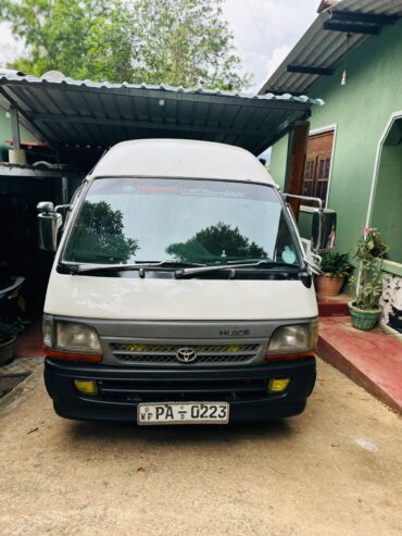 Toyota Hiace 2000