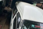 Toyota Hiace 2000