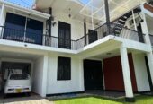 House for Sale in Baththramulla