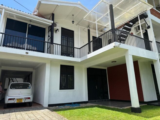 House for Sale in Baththramulla