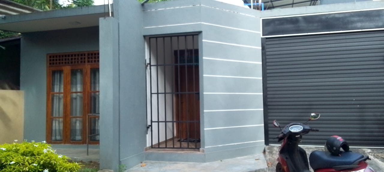 New House for Sale Athurugiriya