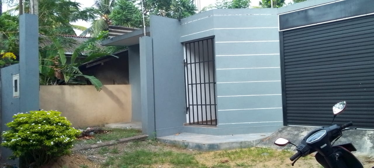 New House for Sale Athurugiriya