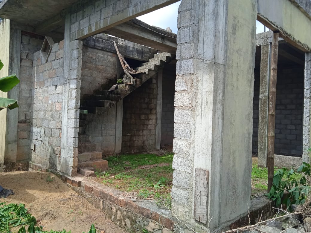 Land with House for Sale in සූරියගොඩ