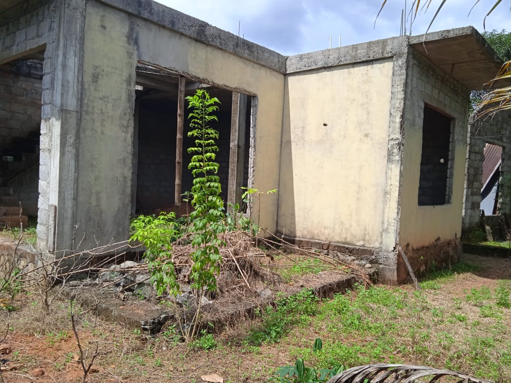 Land with House for Sale in සූරියගොඩ