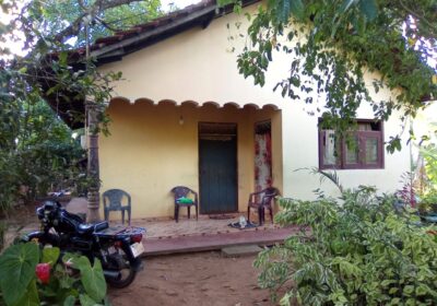 A House with Land for Sale in Alawwa ,Maharachchimulla