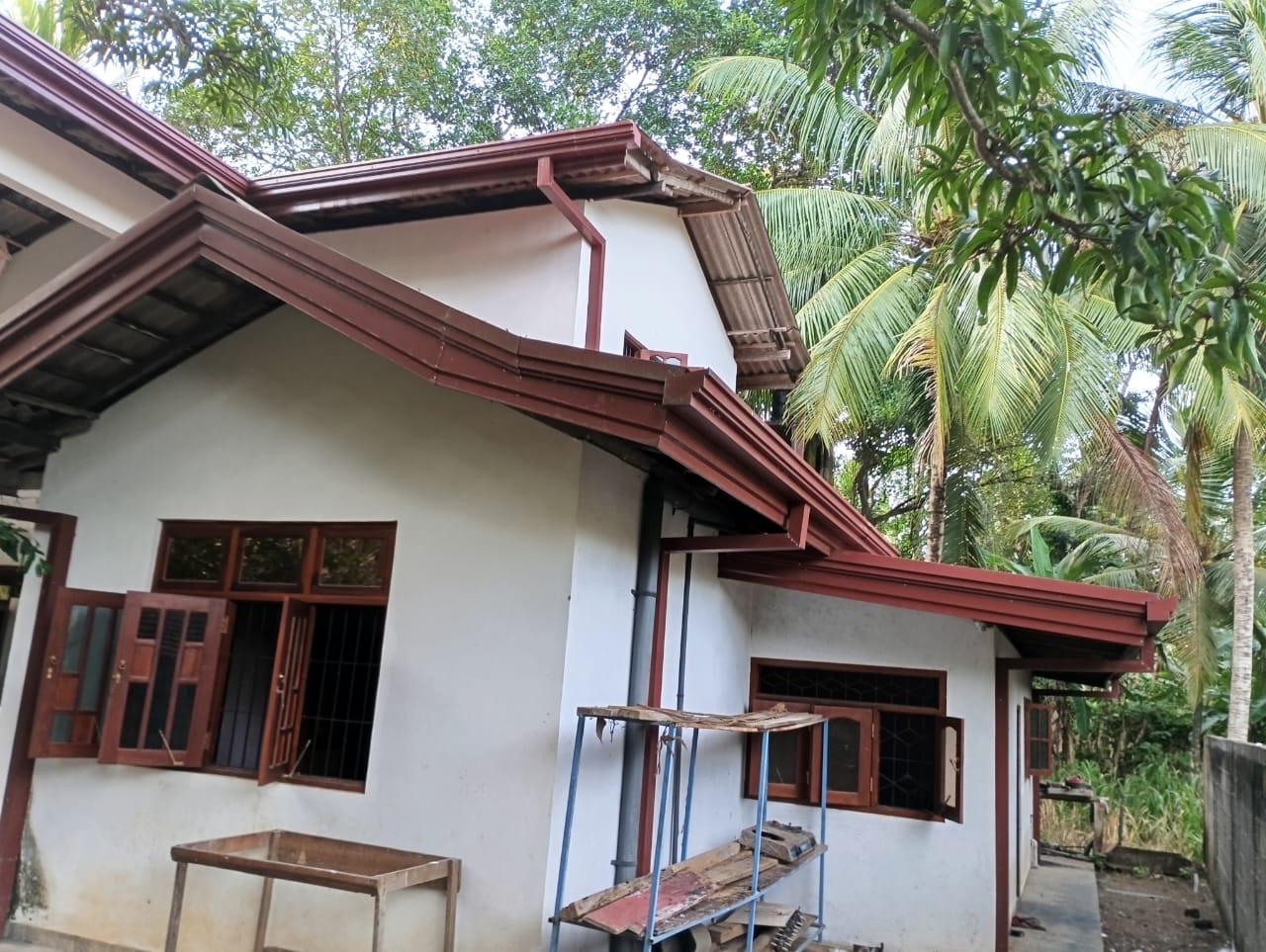 Two Story House For Sale In Alawwa