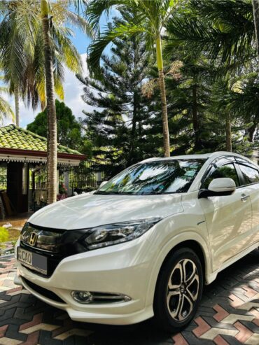 Honda Vezel 2016