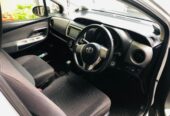 Toyota Vitz 2015