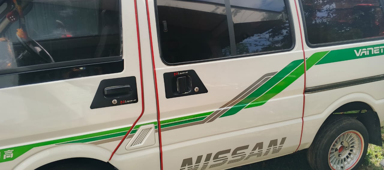Nissan Vanette 1987