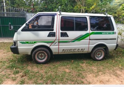 Nissan Vanette 1987
