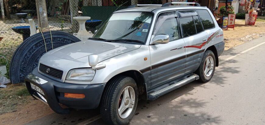 Toyota RAV4 J Grade 1997