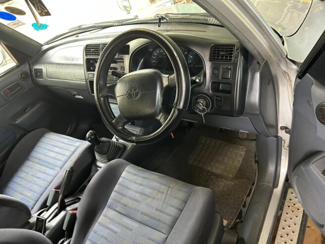 Toyota RAV4 J Grade 1997