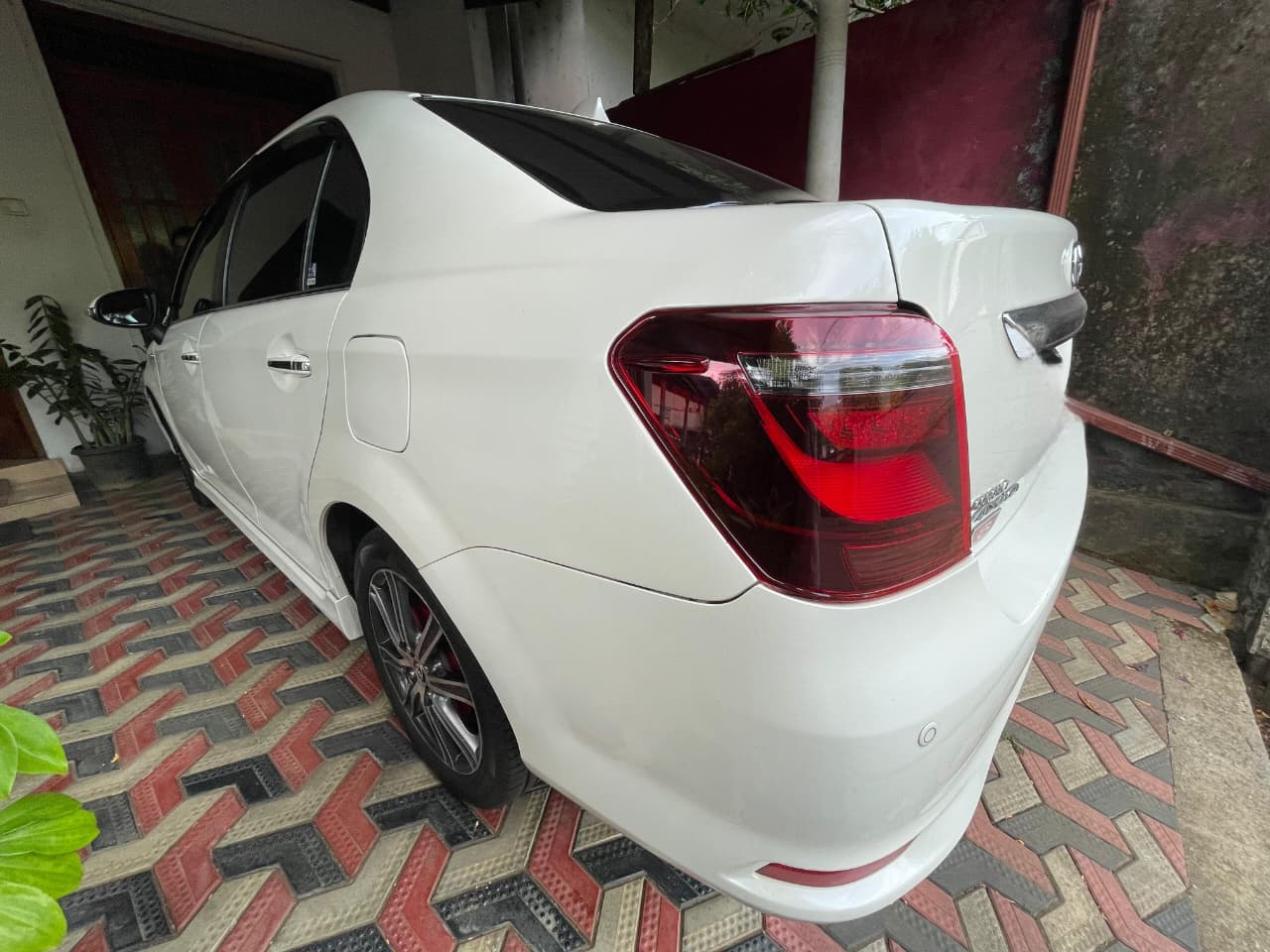 Toyota Axio WXB Anniversary 2017