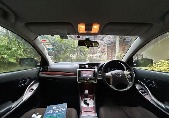 Toyota Allion 260 2010