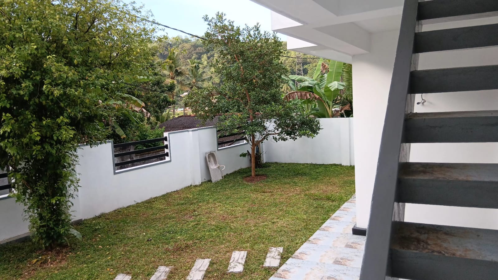 🏡 Newly Renovated Modern Home for Sale – Wewala, Horana!