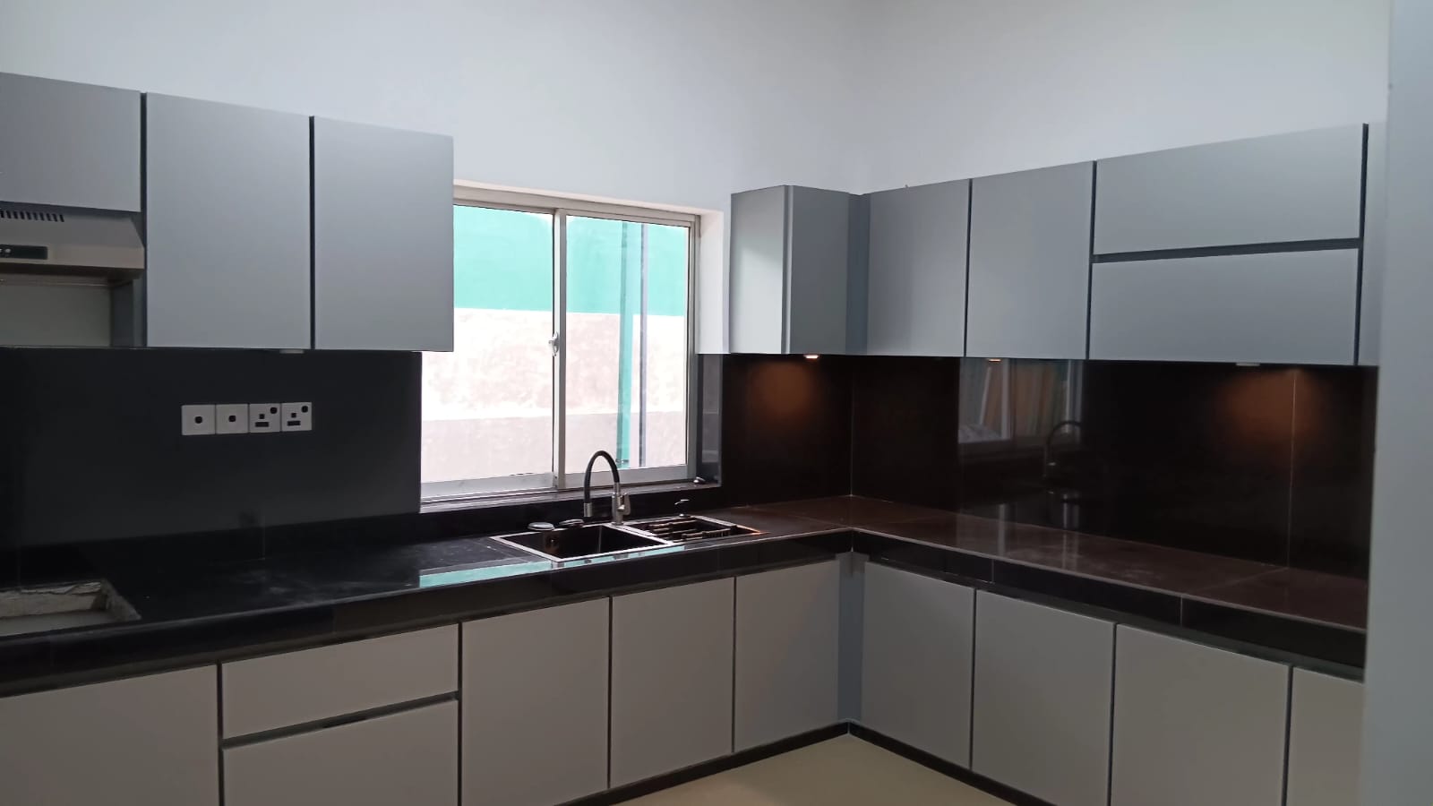 🏡 Newly Renovated Modern Home for Sale – Wewala, Horana!