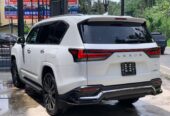 Lexus LX600 2024