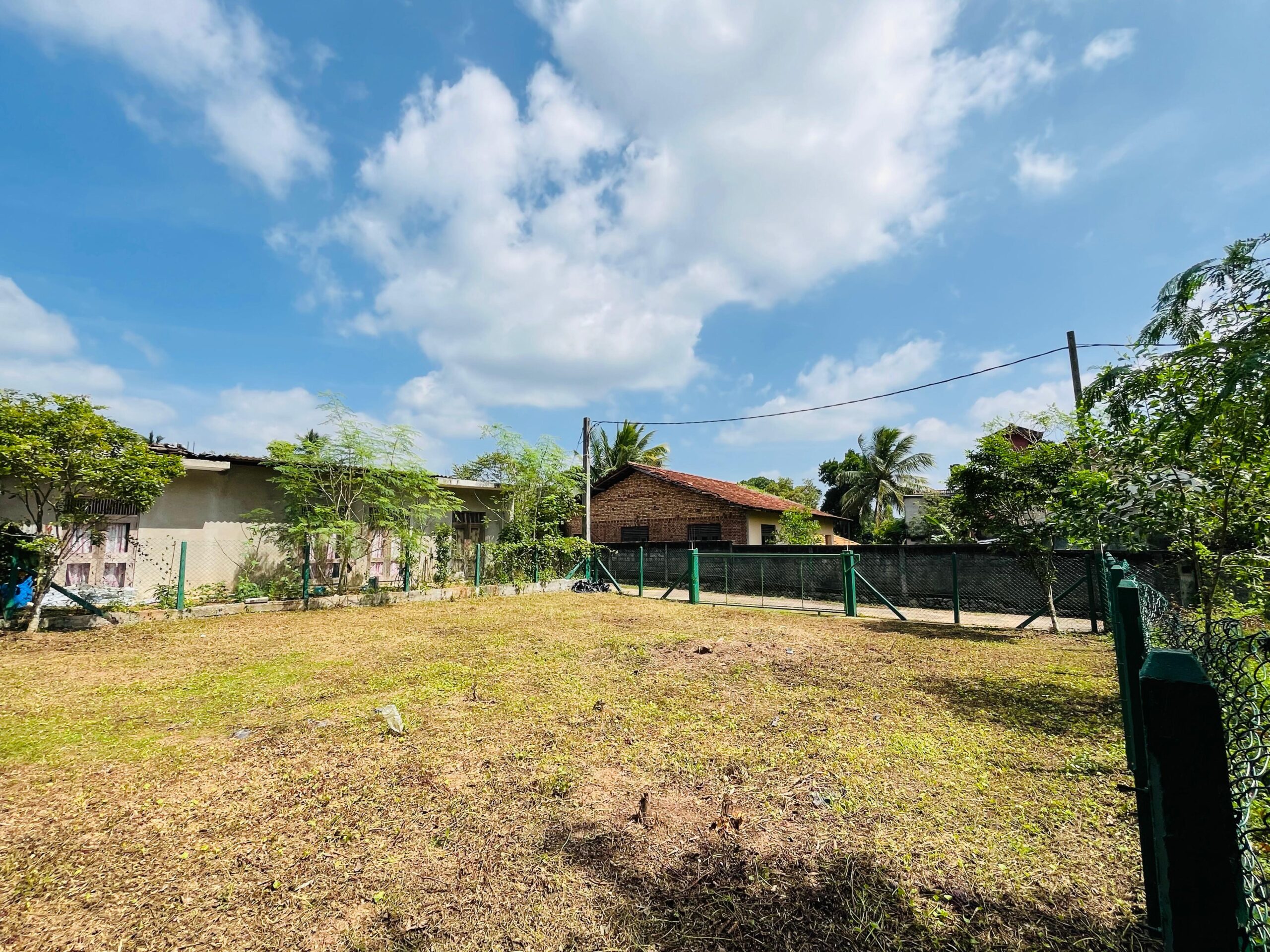 Land for Sale in Gampaha City