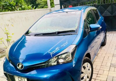 Toyota Vitz 2016