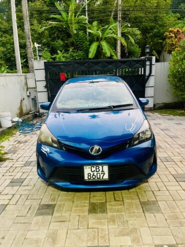 Toyota Vitz 2016